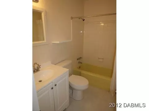 14 Juniper Dr, Ormond Beach, FL 32176 photo 8