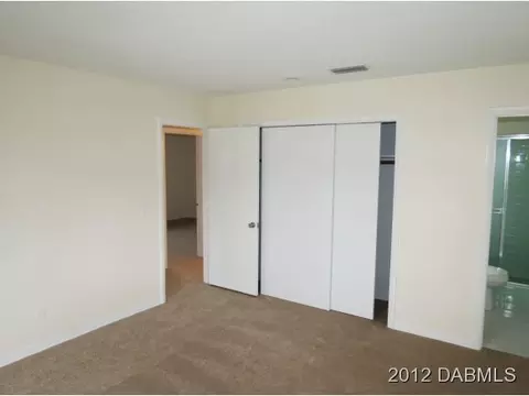 14 Juniper Dr, Ormond Beach, FL 32176 photo 9