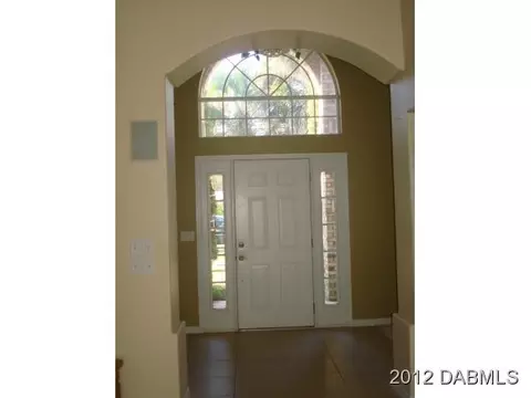 5 Queen Ann Ct, Ormond Beach, FL 32174 photo 2