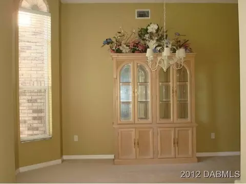 5 Queen Ann Ct, Ormond Beach, FL 32174 photo 4