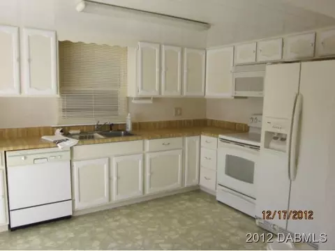 1 Ocean Shore Dr, Ormond Beach, FL 32176 photo 3