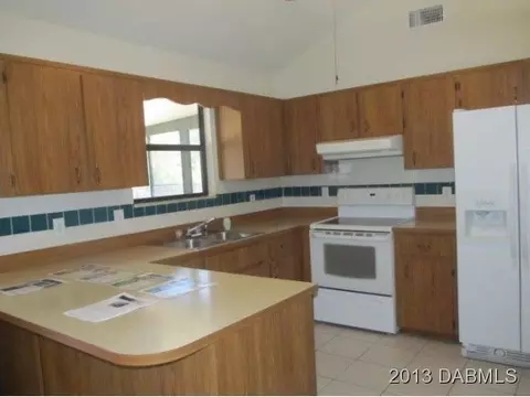 3417 Yule Tree Dr, Edgewater, FL 32141 photo 2