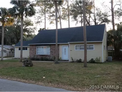 310 Pine St, Ormond Beach, FL 32174 photo 1