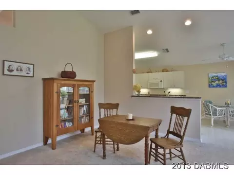 1121 Hartbourne Ln, Ormond Beach, FL 32174 photo 4