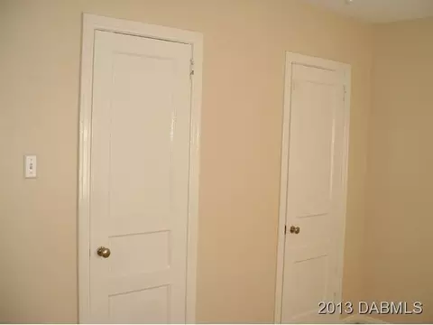 17 Rockefeller Dr, Ormond Beach, FL 32176 photo 8