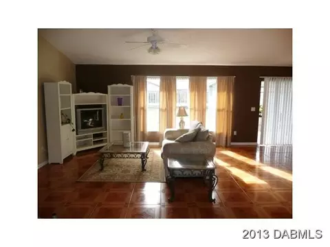 2908 Pine Tree Dr, Edgewater, FL 32141 photo 8