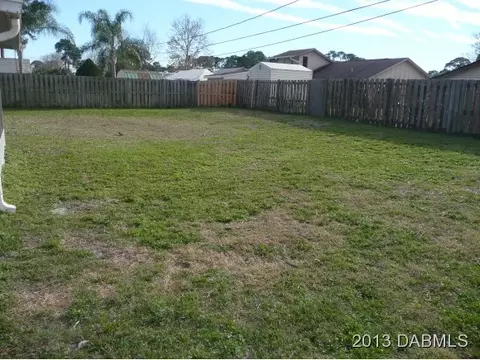 2908 Pine Tree Dr, Edgewater, FL 32141 photo 4