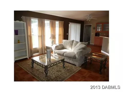 2908 Pine Tree Dr, Edgewater, FL 32141 photo 9