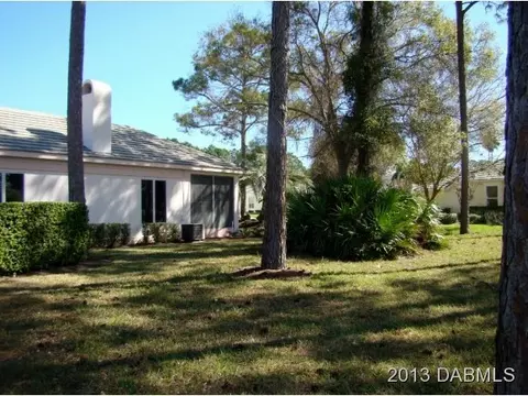 31 Bay Pointe Dr, Ormond Beach, FL 32174 photo 8