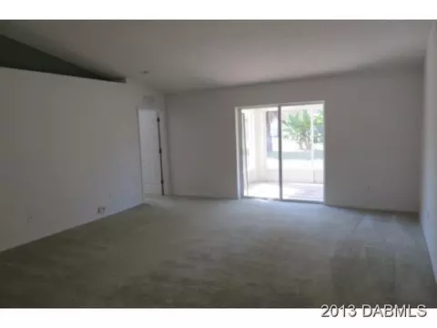 2932 Orange Tree Dr, Edgewater, FL 32141 photo 4
