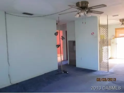27 Ocean Shore Dr, Ormond Beach, FL 32176 photo 2