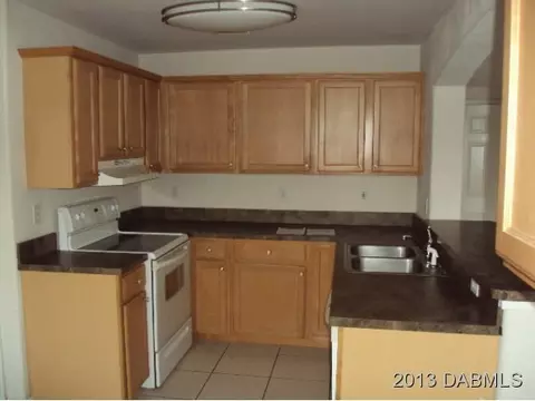 30 Alamanda Dr, Ormond Beach, FL 32176 photo 5