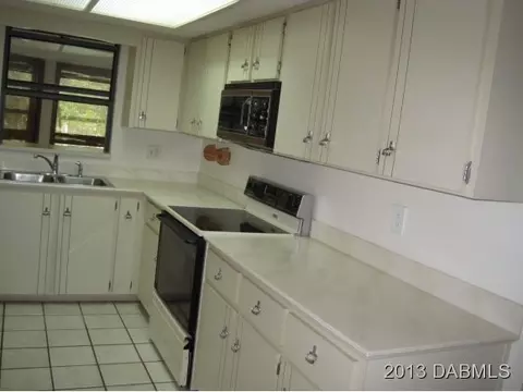 1308 Parkside Dr, Ormond Beach, FL 32174 photo 5