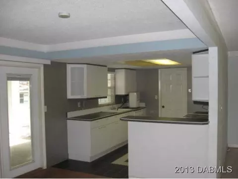 1087 Roberts St, Ormond Beach, FL 32174 photo 2