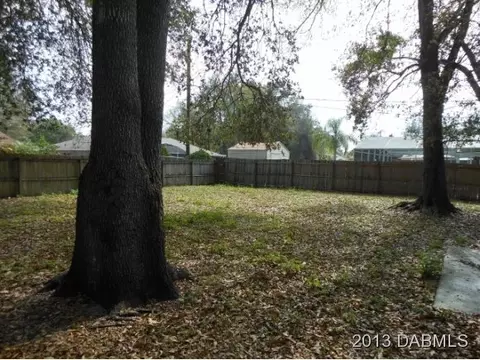 3227 Pine Tree Dr, Edgewater, FL 32141 photo 10