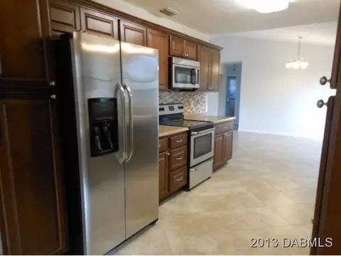 3227 Pine Tree Dr, Edgewater, FL 32141 photo 4