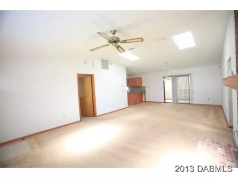 2904 Willow Oak Dr, Edgewater, FL 32141 photo 2