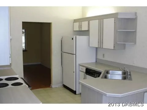 37 Oak Brook Dr, Ormond Beach, FL 32174 photo 5