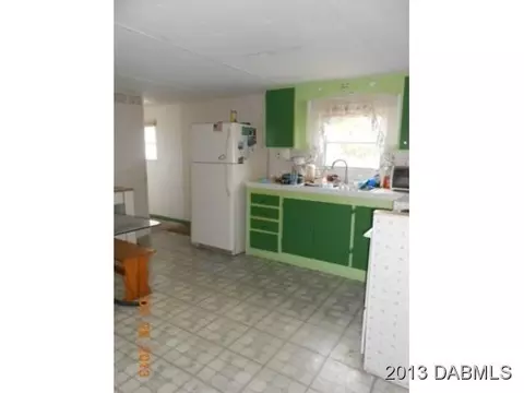 109 Cedar St, Edgewater, FL 32141 photo 3