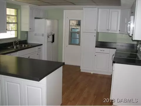 5 Pirates Cv, Ormond Beach, FL 32176 photo 2