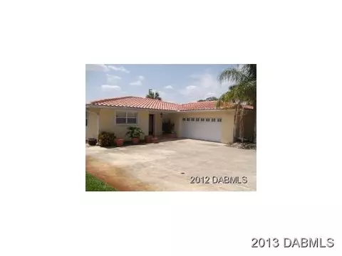 676 Riverside Dr, Ormond Beach, FL 32176 photo 1