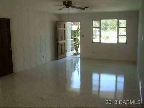 76 Kenilworth Ave, Ormond Beach, FL 32174 photo 2