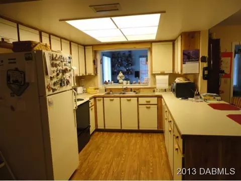 301 Sea Gull Ct, Edgewater, FL 32141 photo 11