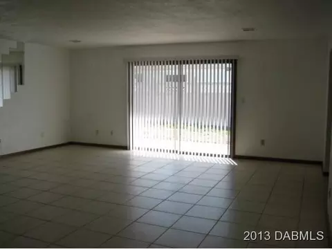 158 Warwick Ave, Ormond Beach, FL 32174 photo 4