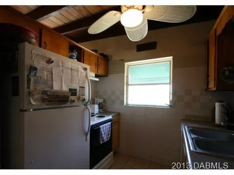 17 La Palma St, Ormond Beach, FL 32176 photo 3