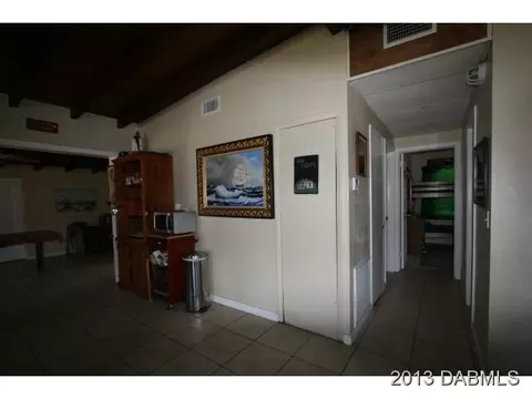 17 La Palma St, Ormond Beach, FL 32176 photo 5