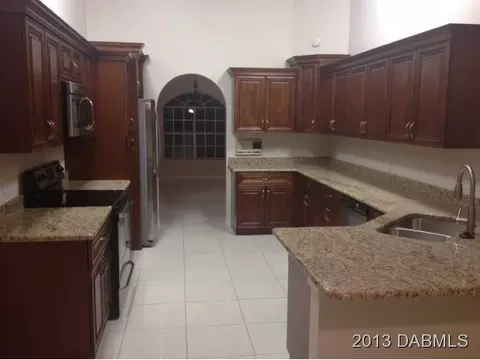121 Woodhaven Cir, Ormond Beach, FL 32174 photo 4