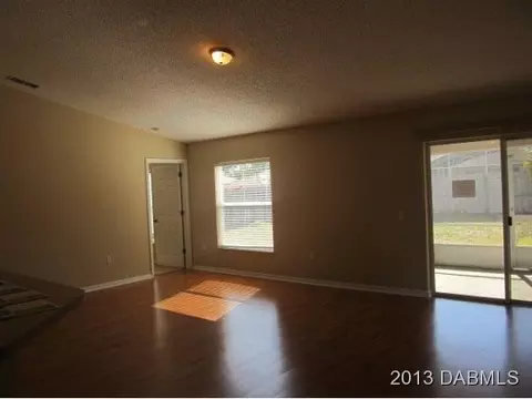 304 Mariners Gate Dr, Edgewater, FL 32141 photo 3