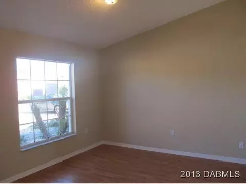 304 Mariners Gate Dr, Edgewater, FL 32141 photo 7