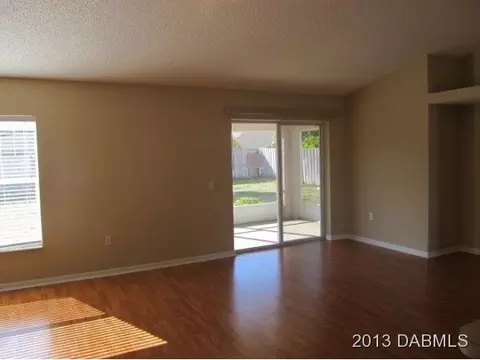 304 Mariners Gate Dr, Edgewater, FL 32141 photo 6