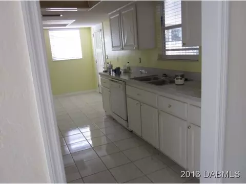 5 Sycamore Cir, Ormond Beach, FL 32174 photo 8