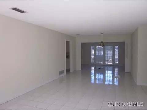 5 Sycamore Cir, Ormond Beach, FL 32174 photo 3