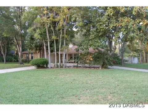 1 Brookside Ct, Ormond Beach, FL 32174 photo 2