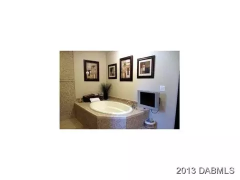 6 Navajo Trl, Ormond Beach, FL 32174 photo 8