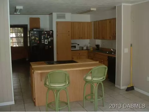 431 S Halifax Dr, Ormond Beach, FL 32176 photo 3