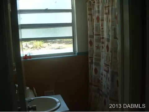 431 S Halifax Dr, Ormond Beach, FL 32176 photo 8