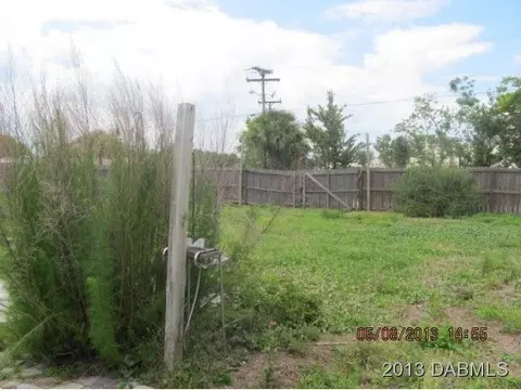 209 Azalea Dr, Edgewater, FL 32141 photo 4