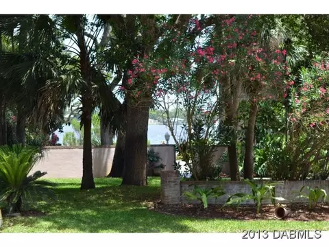1518 Oak Forest Dr, Ormond Beach, FL 32174 photo 3