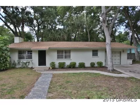 320 Lowndes Ave, Ormond Beach, FL 32174 photo 1