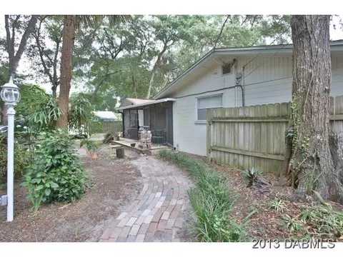 320 Lowndes Ave, Ormond Beach, FL 32174 photo 6