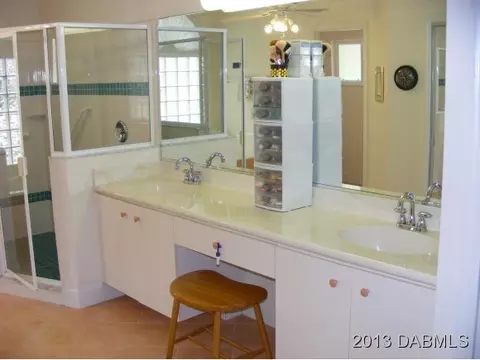 2 Carrington Ln, Ormond Beach, FL 32174 photo 9