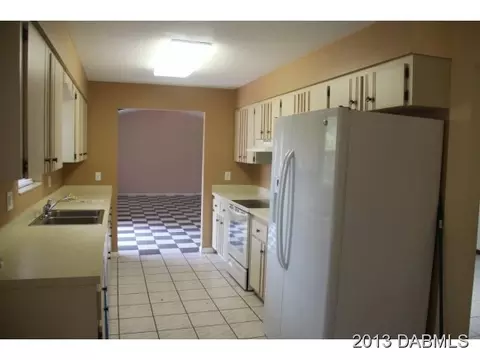 8 Bridget Ter, Ormond Beach, FL 32174 photo 4