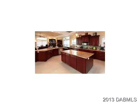 890 John Anderson Dr, Ormond Beach, FL 32176 photo 3