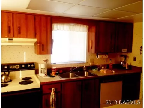 14 Pelican Ln, Edgewater, FL 32141 photo 4