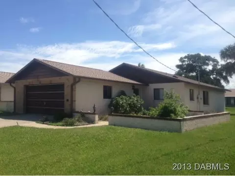 14 Pelican Ln, Edgewater, FL 32141 photo 1