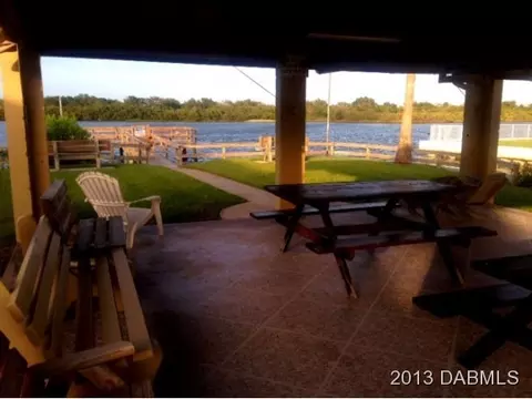 14 Pelican Ln, Edgewater, FL 32141 photo 2